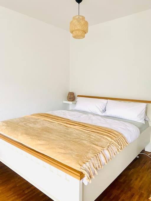 Nice And Calm Apartment In Duesseldorf Extérieur photo