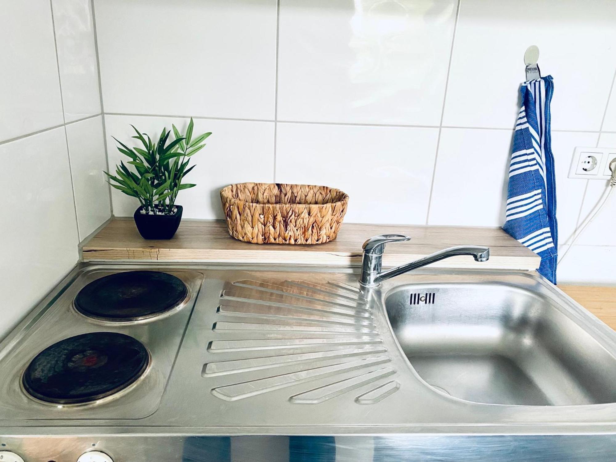 Nice And Calm Apartment In Duesseldorf Extérieur photo